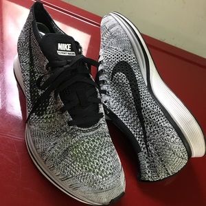 Nike Flyknit Racer Oreo 1.0 sz 11